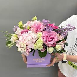 Gri Flowers