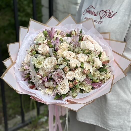 Альстромерия и кустовая Роза