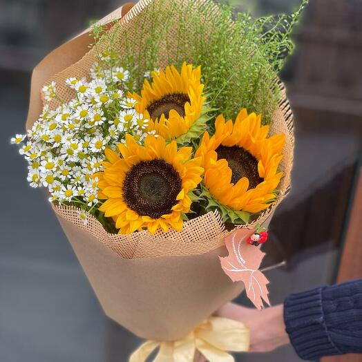 Sunny Mood sunflower bouquet