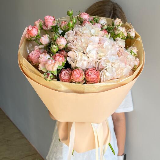 Bouquet with hydrangea combined