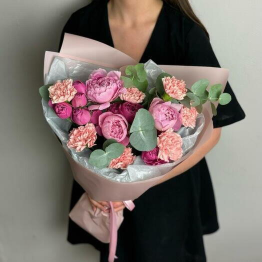 Blushing Beauty Bouquet