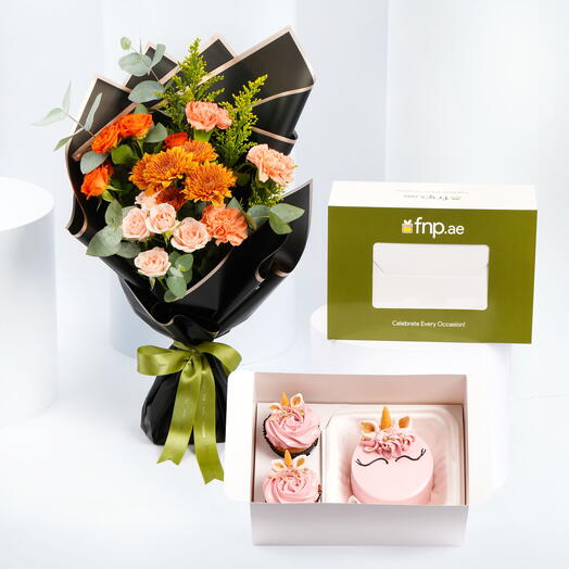 Bento Cake n Cupcakes With Flowers