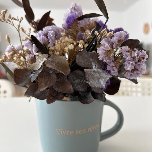 Taza flores purpura