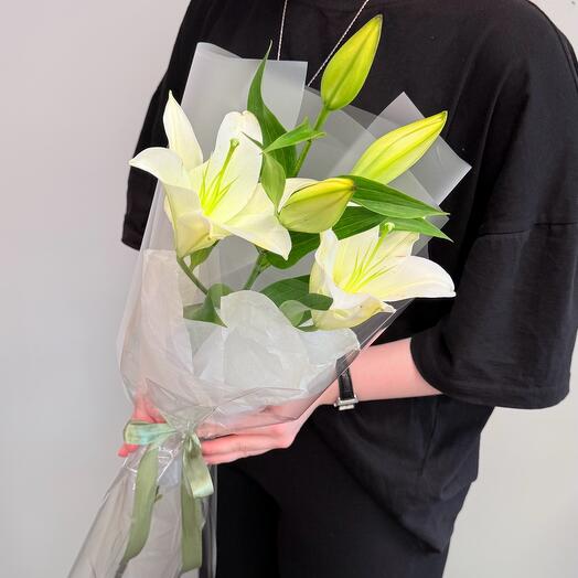 Букет белая лилия