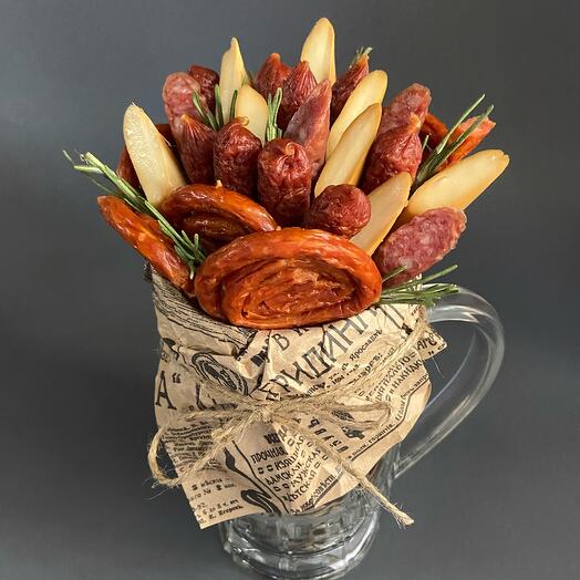 Аппетитная кружка  с закусками ☺️ для настоящего мужчины