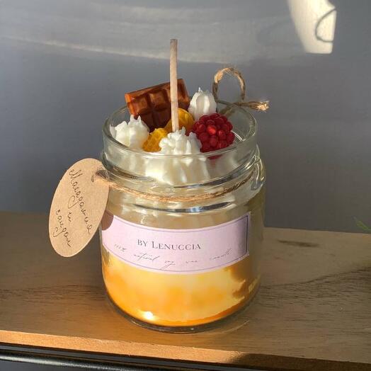 Свеча «Десерт» Макаадамия и Сандал