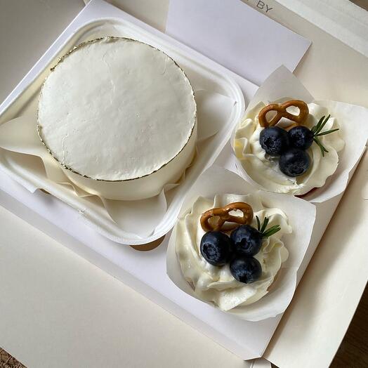 Mommy Li Cake
