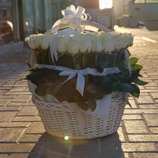 101 White Roses Basket