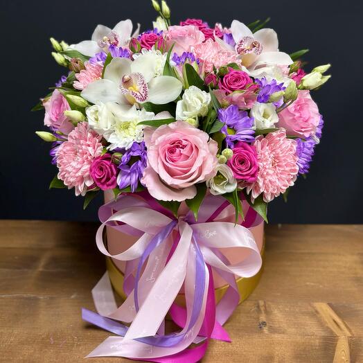 Flowers in a box. 🤗