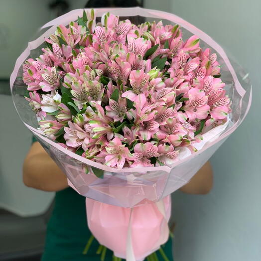 Alstroemeria bouquet Love is