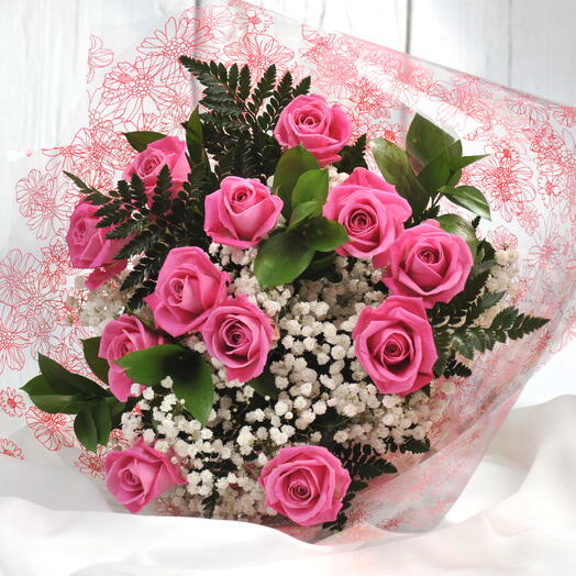 12 Luxury Pink Roses Bouquet