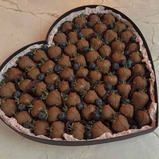 Клубничное сердце