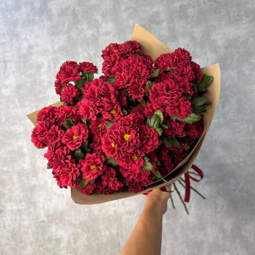 9 красных ♥️ромашек сантини в крафте