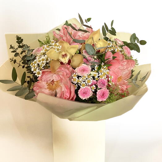 Peony love