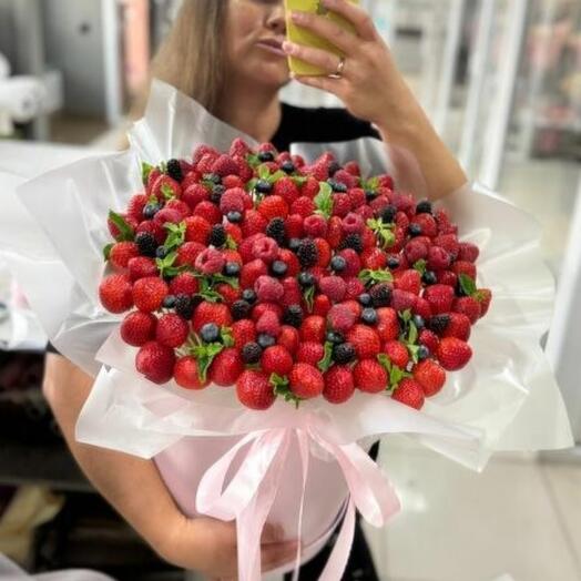 Хочешь удивить ,мы знаем как.Клубника с малиной