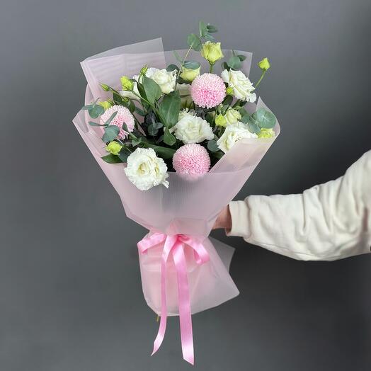 Eustoma and pompon bouquet