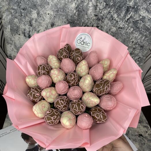 157. Strawberry bouquet