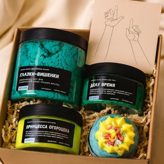 Подарочный набор с косметикой для ванны