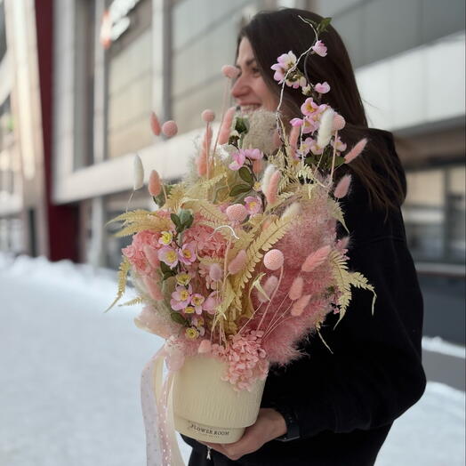 FLOWER ROOM