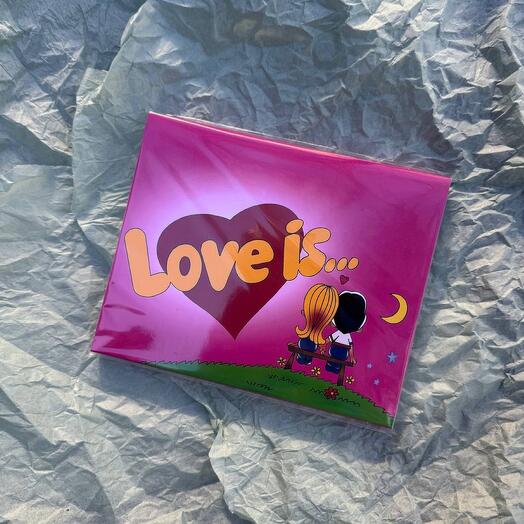 Набор шоколада ручной работы «Love is»