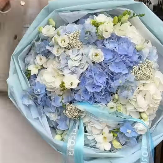 Blue Cloud Bouquet