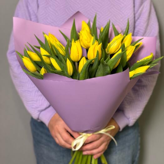 Тюльпан жёлтый 25