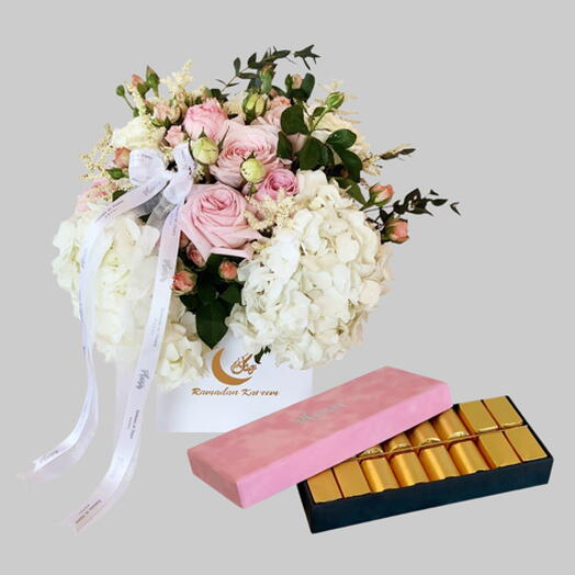 Ramadan Kareem - Velvet White Square and Chocolates