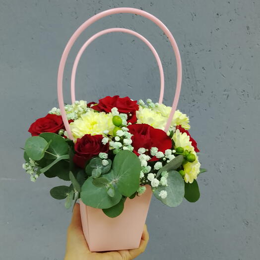 FLOWERY  «цветочный магазин»