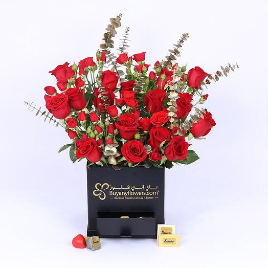 Classic Love Flower Box