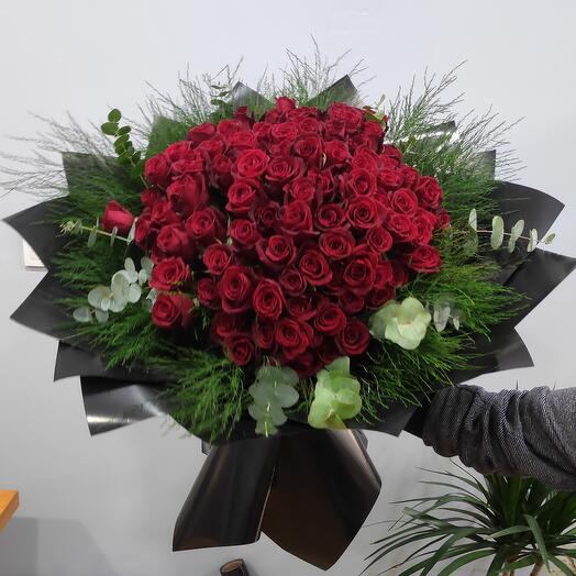 100 GÜL BUKETİ - İthal Gul - Vip 100 Gul Buketi - Sevgiliye Buket Çiçek Kırmızı Gul İsteme Buketi