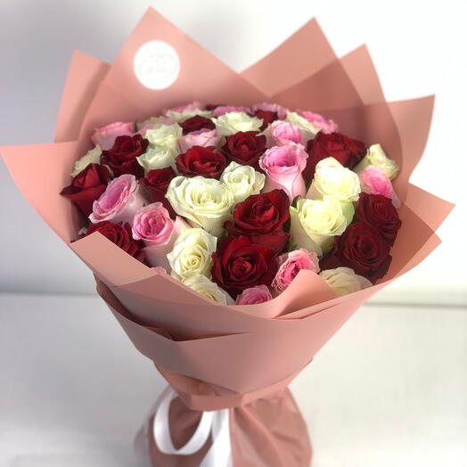 45 Mix Roses Bouquet