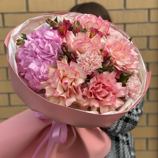 Французская роза и гортензия🌸
