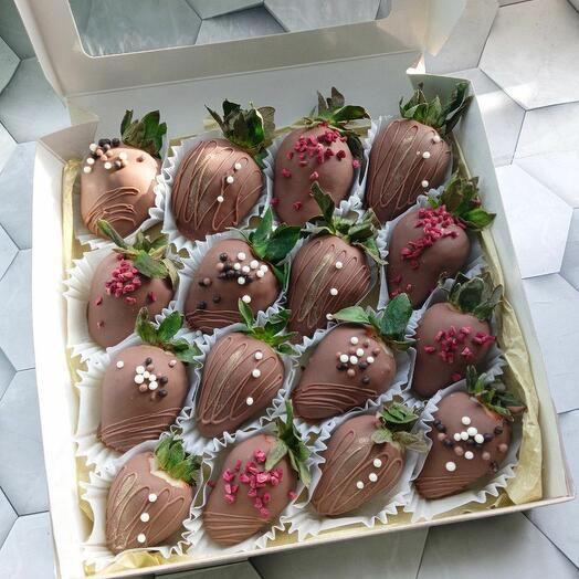 Клубника в шоколаде18