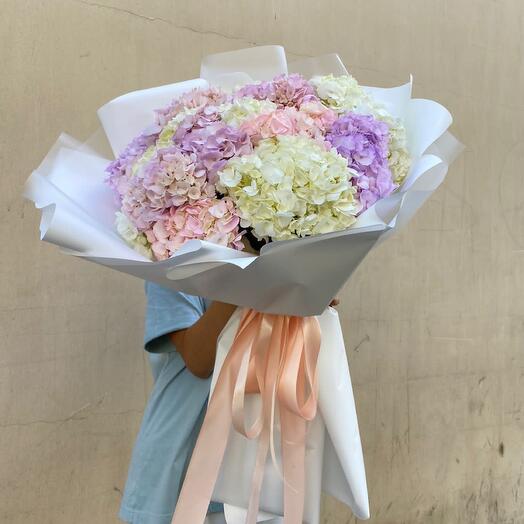 A huge bouquet of Hydrangeas
