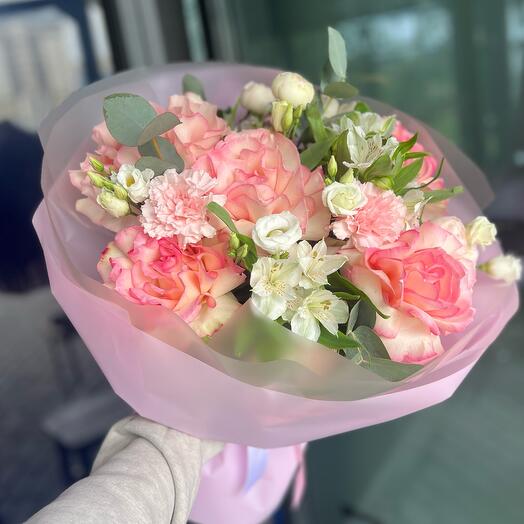 Букетик с французских роз