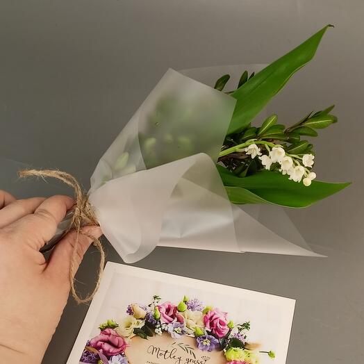 Мини букет из одного ландыша