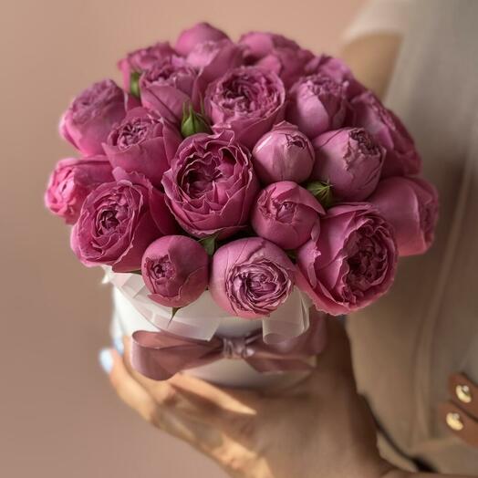 Пионовидная кустовая Роза в коробке «Мини комплимент»