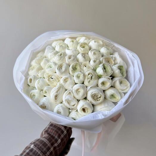 Белые ранункулюсы