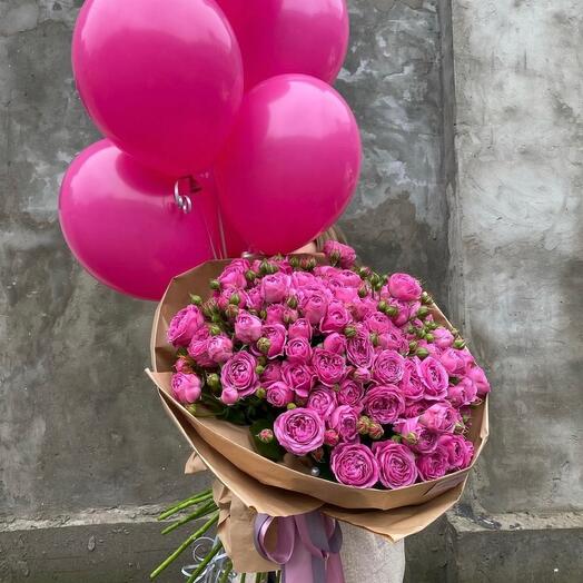 Set "monobooket de rosas y bolas en forma de peonía"