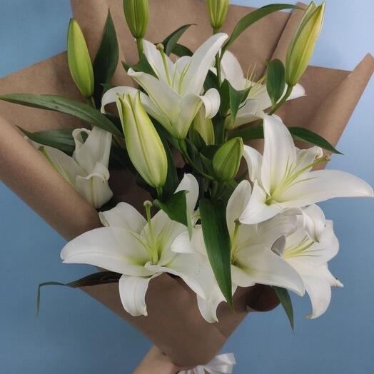 Bouquet of lilies in craft