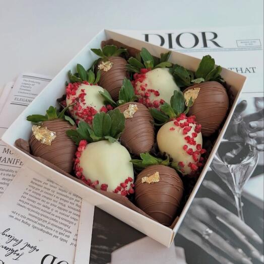 Клубника в шоколаде 🍓🍓🍓🍓