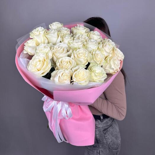 Букет из 25 белых роз