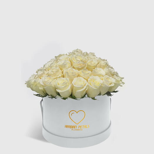 White Bouquet Roses Medium White Box