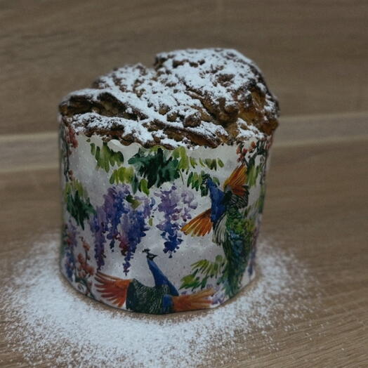 Кулич краффин на Пасху с грецким орехом