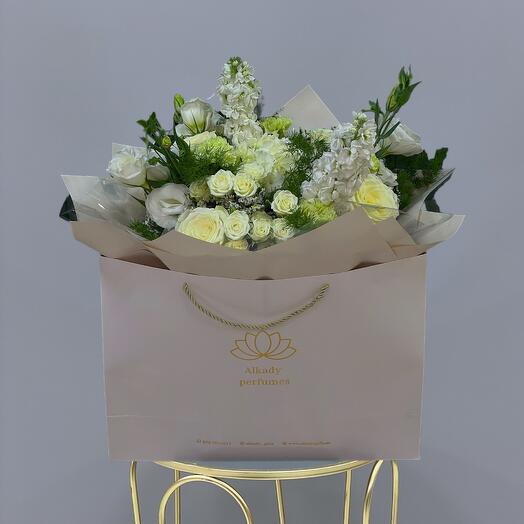 Signature white bouquet