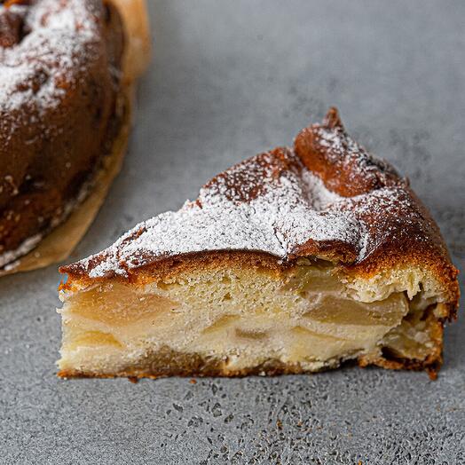 Шарлотка яблочная