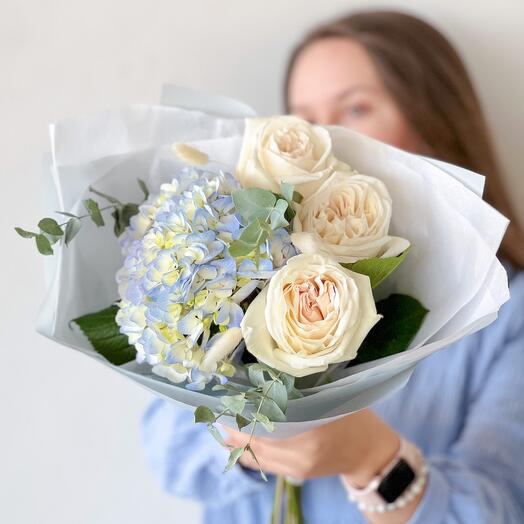 Авторский 💐 с ароматными розами и гортензией 32