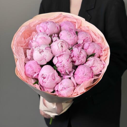 Mono bouquet 171 из 15 пионов Сара Бернар