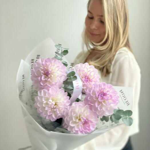 BLOOM