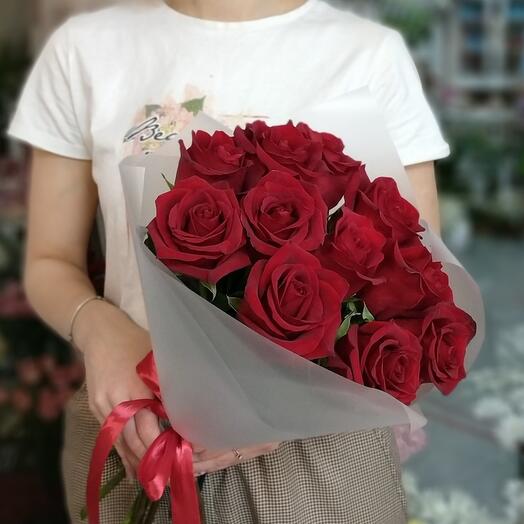 💐11 красных роз с оформлением